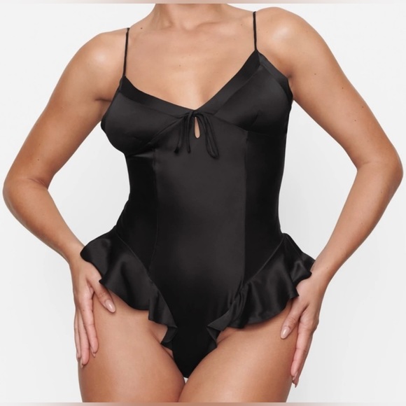 SKIMS Other - NWT, SKIMS Black Silk Teddy Size Small